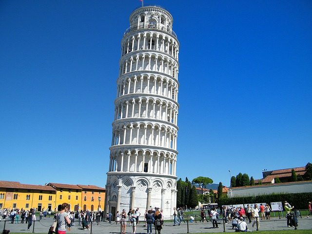 pise destination pas chère en italie