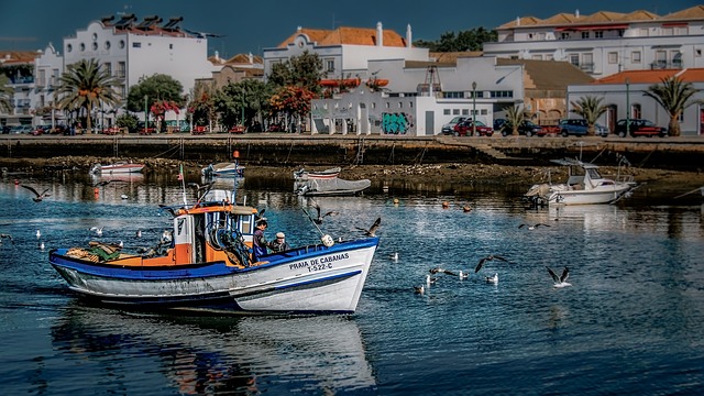 fréquentation touristique en algarve en avril