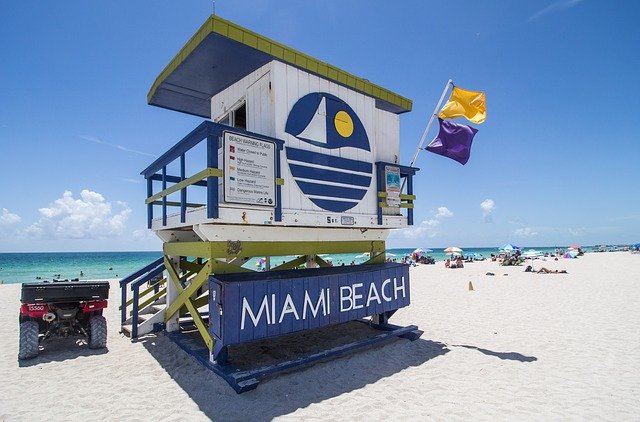 plage miami avril