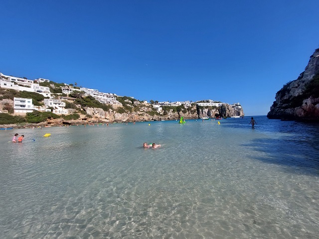 baignade minorque en octobre