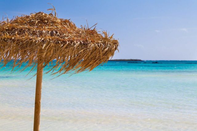 où s'adonner au bain de soleil en crete plage elafonissi