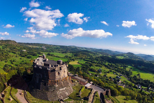Où partir en Auvergne l'été