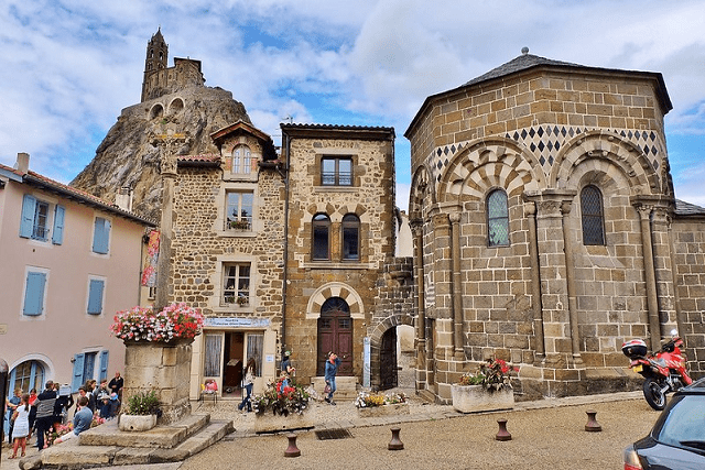 Les meilleures destinations d'Auvergne cet été