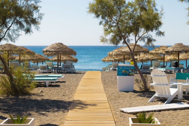peut on se baigner a santorin en septembre